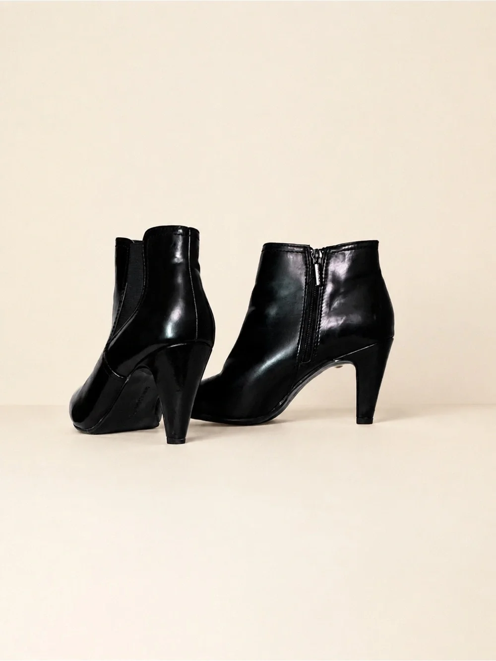 Bandolino Black Patent Pointed-Toe Ankle Boot with 3” Heel | 7.5